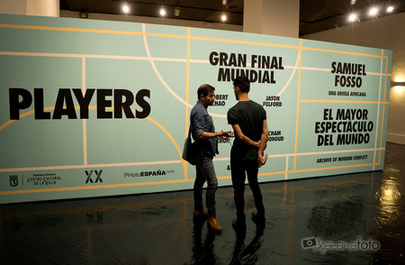 Cristina de Middel diseña "tres exposiciones en una" para jugar con el espectador de PHotoEspaña 2018