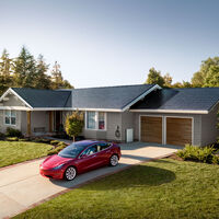 Tesla entierra definitivamente la idea de montar paneles solares en el techo de sus coches