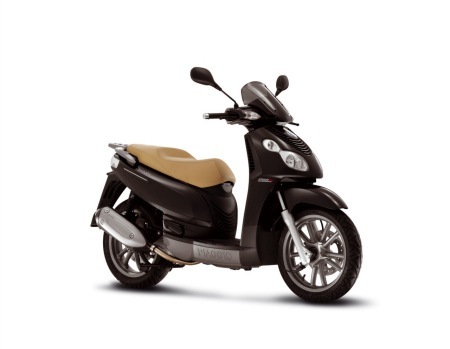 Piaggio Carnaby 250 ie