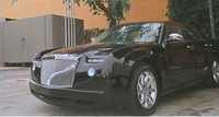 Réplica de un Rolls Royce hecho con un Chrysler 300C: la vida es una constante persecución