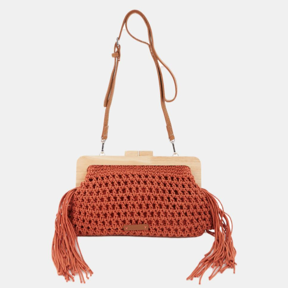 Clutch de macramé y flecos Naranja Abbacino