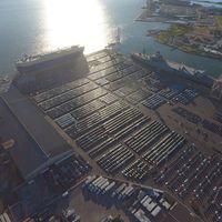 Estos son 4.000 Tesla Model 3 esperando en el puerto de San Francisco para 'invadir' Europa