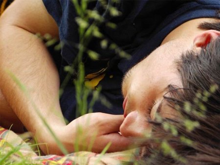 La siesta, beneficios físicos y psicológicos