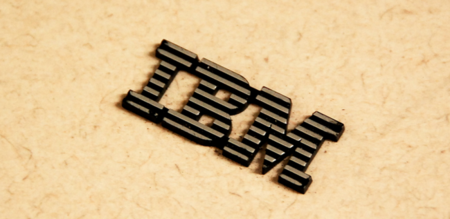 Apple lanza su primera "hornada" de aplicaciones empresariales con IBM