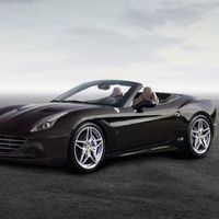 La familia de Steve McQueen demanda a Ferrari por usar el nombre sin permiso 