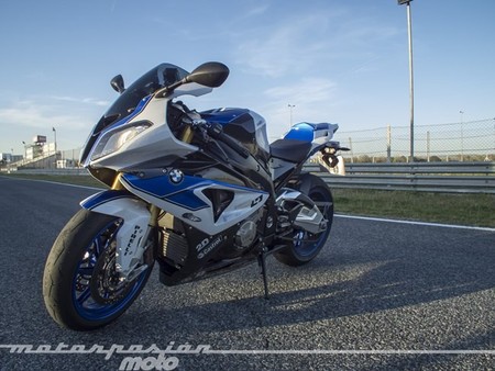 BMW HP4