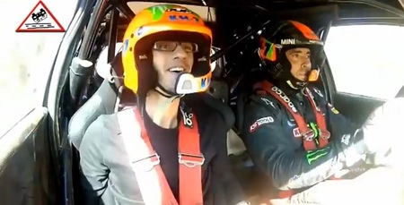 Esto sí que es un copiloto de rallyes entusiasta