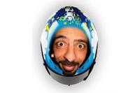 Hazte un casco como el de Rossi con tu cara