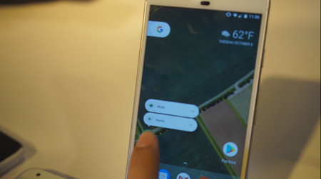 Así son los nuevos accesos directos desde los iconos a lo 3D Touch de Android 7.1 en los Google Pixel