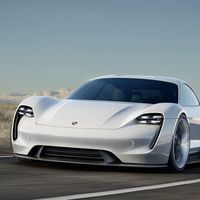 El primer coche eléctrico de Porsche, el Taycan, tendrá un precio inferior a los 100.000 euros
