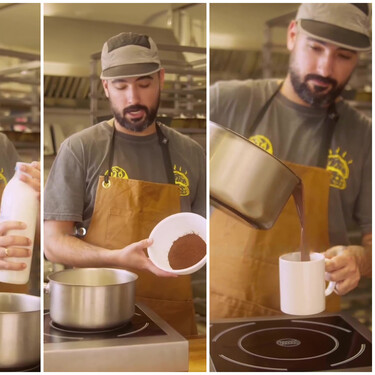 Tres trucos con los que mejorar tu chocolate a la taza como se hace en una de las mejores pastelerías de Madrid 