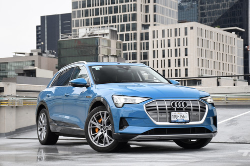 Audi e-tron, a prueba: un gadget gigante en forma de SUV eléctrico (+ video)