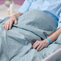 Achávamos que o fim era silencioso e escuro: a descoberta médica sobre a intensa sensação que o cérebro produz segundos antes de morrer 