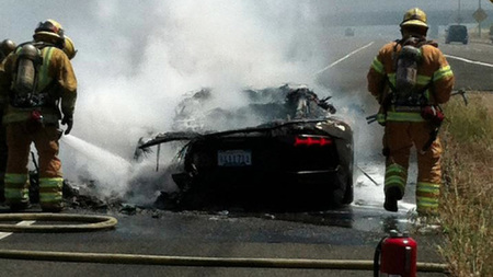 Dolorpasión: El primer Lamborghini Aventador víctima del fuego