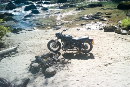 Ural ST, por fin fabrican una moto sin sidecar