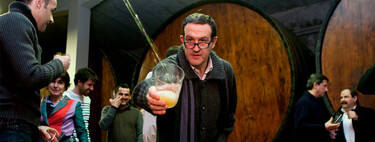 Sidra, tortilla y chuletón: cómo se institucionalizó en los 80 el mítico menú de las sidrerías vascas o breve historia de las ‘sagardotegis’ 