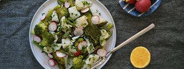 Ni lechuga ni tomate: la ensalada ideal, de sólo 4 ingredientes, para preparar una cena proteica 