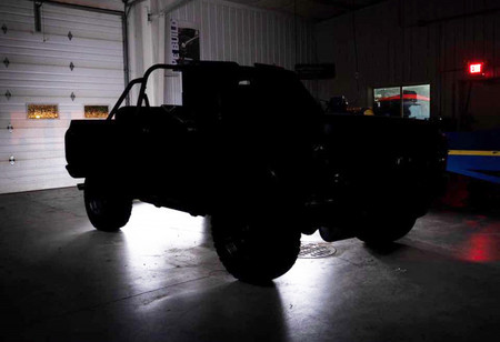 Ringbrothers calienta motores para el SEMA y nos presenta un teaser de su Chevrolet Blazer 72 restomod