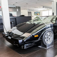 En Montréal hay un Lamborghini Countach 25th Anniversary con 135 km que 30 años después todavía busca dueño