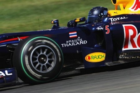 GP de Gran Bretaña 2010: Pole para Sebastian Vettel en un monólogo Red Bull