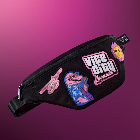 Gtavi Ce Crossbodybag Finalized 2160noise
