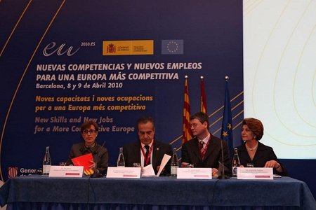 La caja de la seguridad social, está a punto de explotar