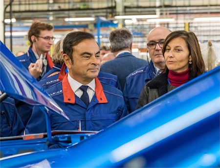 Nissan y Ghosn, condenados en EEUU con 16 millones de dólares por ocultar 140 millones a sus inversores