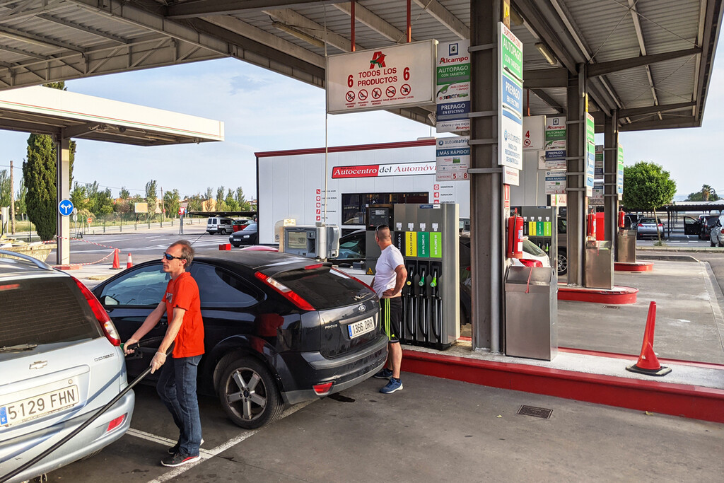 El sueldo de los españoles cada vez vale menos (y la espiral inflacionista augura un futuro peor)