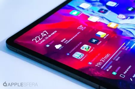 iPad Pro mini LED スクリーン