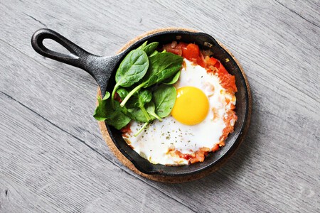 Cuántos gramos de proteína tiene un huevo y cómo aprovecharla en diferentes platos
