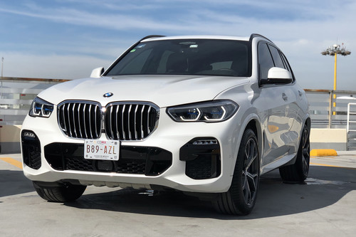 BMW X5 2019, manejamos al SUV premium mediano que quiere quedarse con el trono del segmento
