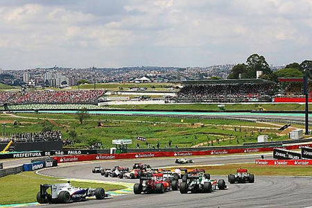 f1_salida-limpia-del-gp-de-brasil-2009-barrichello-en-cabeza.jpg