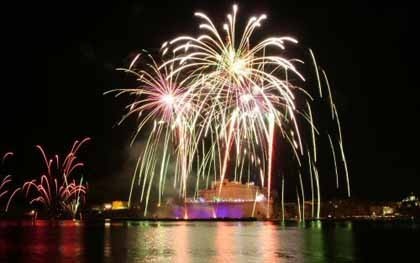 Festival de Fuegos Artificiales en Malta