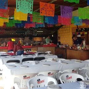 Así será la gran noche mexicana en la Cabaña del Compadre: buffet y música en vivo por $499