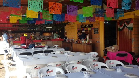 Así será la gran noche mexicana en la Cabaña del Compadre: buffet y música en vivo por $499