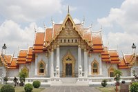 Guía de templos de Bangkok: Wat Benchamabophit o Templo de Mármol