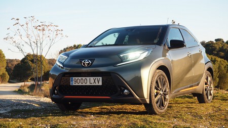 Toyota Aygo X Cross 7