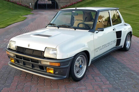 Alguien pensó que un Renault 5 Turbo 2 con motor rotativo de Mazda era una buena idea, pero ahora no encuentra comprador