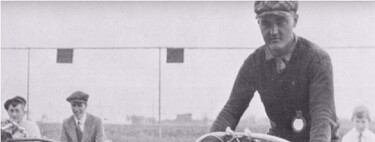 Hace más de un siglo los pilotos de MotoGP no llevaban casco, sino gorros de lana. Y se ponían a más de 150 km/h