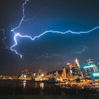 China tiene el arma definitiva para desarrollar IA: la energía más barata del mundo. Y EEUU ya se ha dado cuenta de que tiene un problema