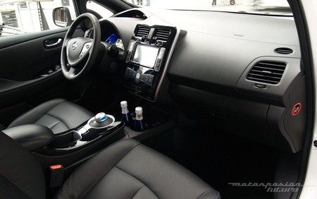 Nissan LEAF 2013 presentación en Oslo 12