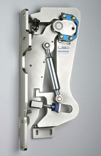 Kia pro_cee’d con puertas tipo Lamborghini