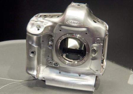 La EOS A1 podría ser la próxima «bestia» de Canon equipada con un sensor de muy alta resolución