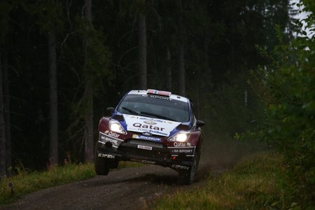 Rally de Finlandia 2013: Mads Ostberg aguanta los ataques de sus rivales