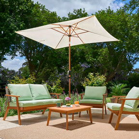 Lidl tiene la sombrilla que convierte cualquier terraza o jardín en un espacio elegante al tiempo que protege del sol