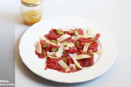 Capaccio de ternera con vinagreta de miel. Receta