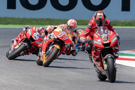Los bandazos de Ducati en el mercado y el sueldo de Marc Márquez: "Honda le ha firmado 15 o 20 millones al año"