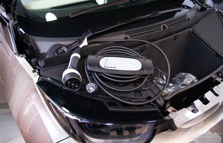 BMW i3 Madrid cable de recarga ocasional schuko