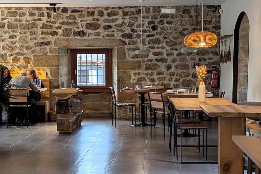 El restaurante vegetariano de los Valles Pasiegos que huye de etiquetas: “A veces no nos gustan las verduras porque nos las han hecho mal”