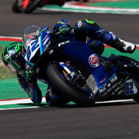 Stefano Manzi completa el doblete en Imola y Adrián Huertas se queda a las puertas del podio